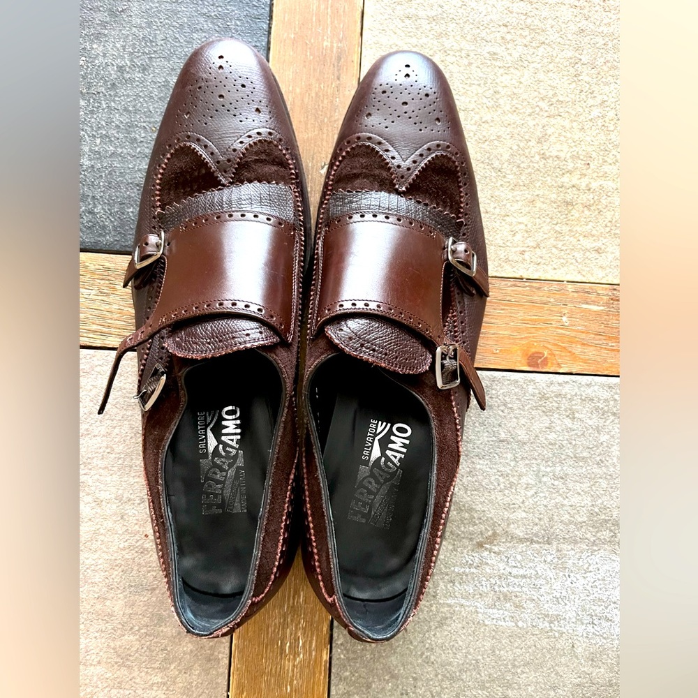 Salvatore Ferragamo Brown Leather Mens Loafers with buckles